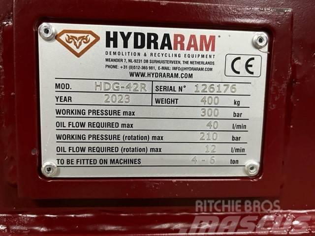 Hydraram HDG-42R | CW10 | 4.5 ~ 7.5 Ton | Sorteergrijper Grijpers
