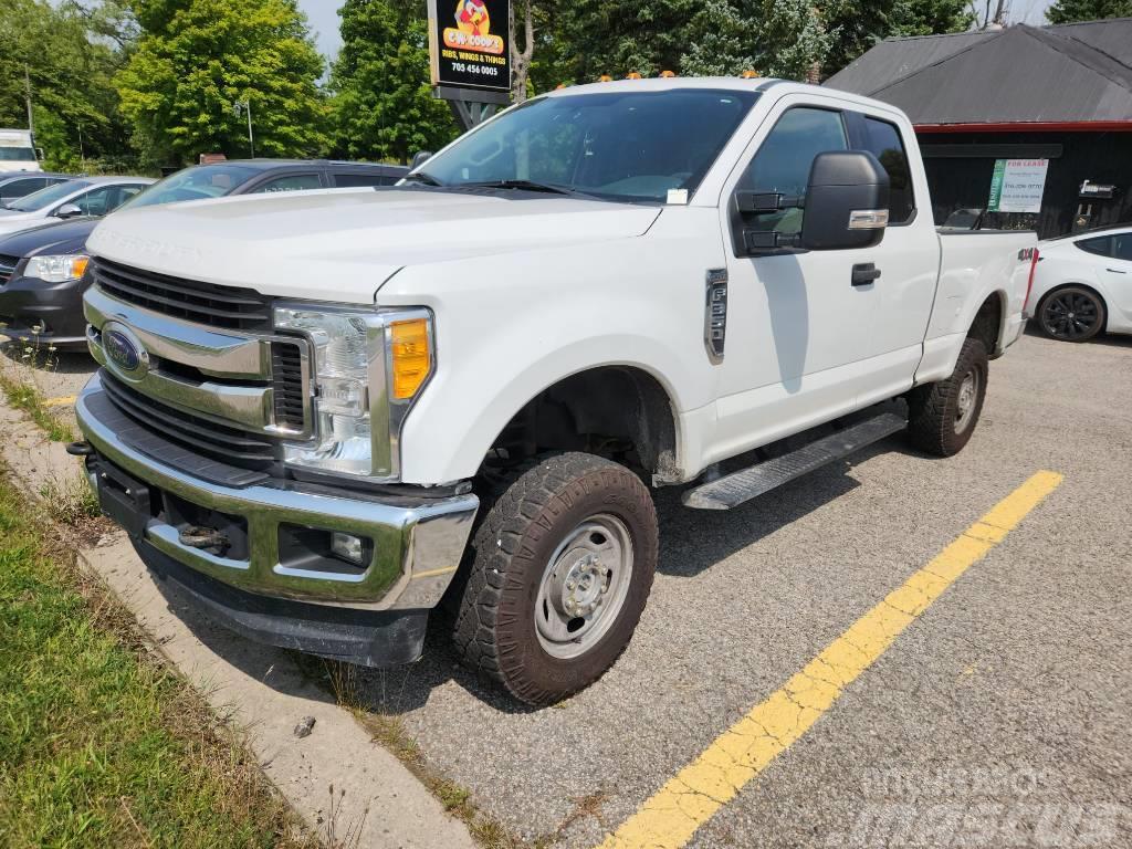 Ford Super Duty F-350 Anders