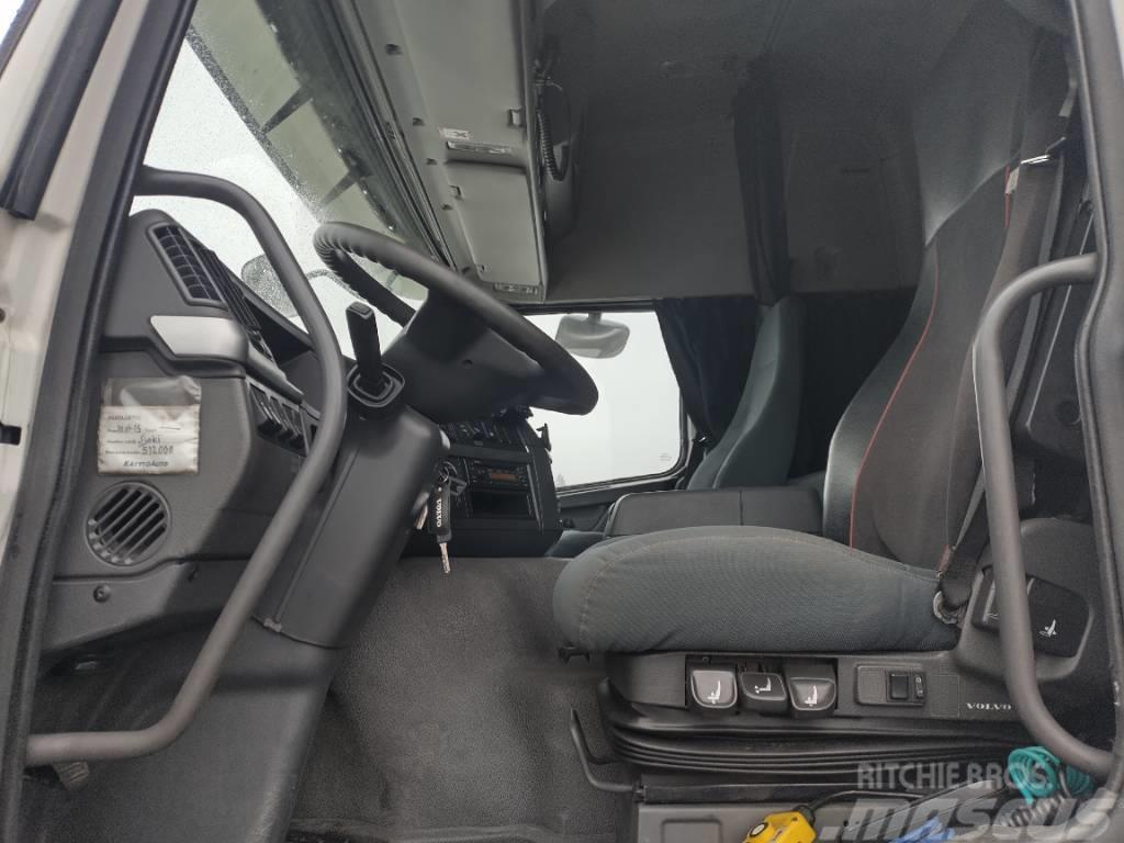 Volvo FM13 6x2 UUSI koneenkuljetuslava, vetovarustus Platte bakwagens