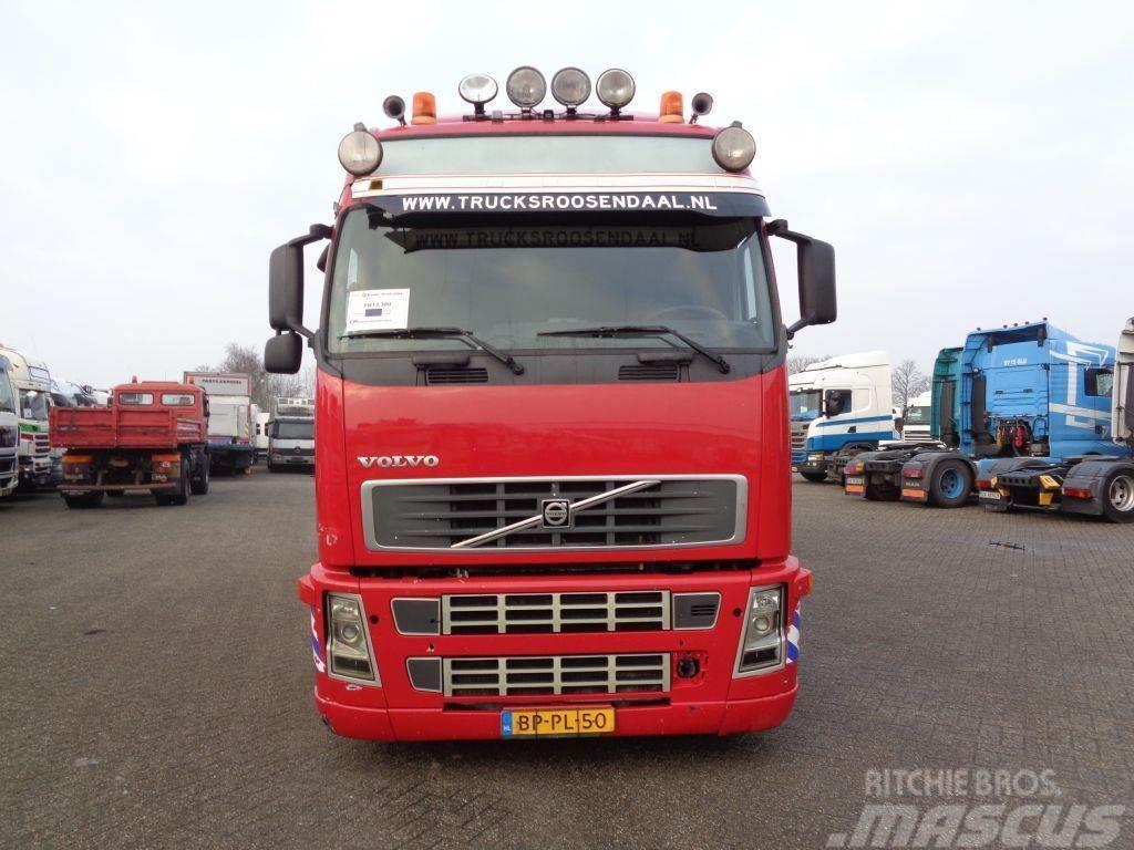Volvo FH 12.380 + Lift Dieren transport trucks