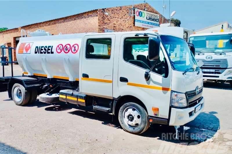 Hino 300 815 Crew Cab Anders
