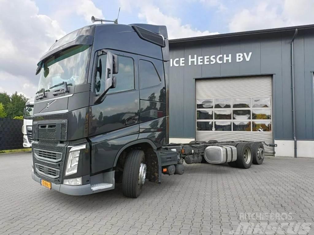 Volvo FH 420HP - YEAR 2019 - 6X2 LIFT AXLE - 307.000KM - Chassis met cabine
