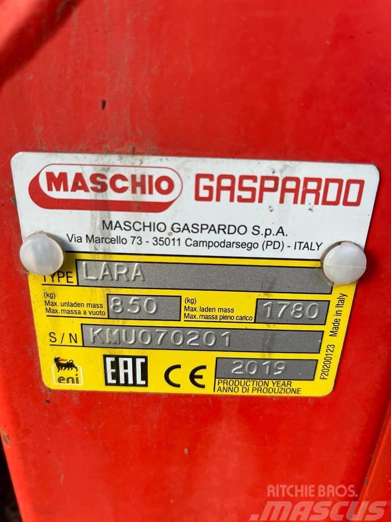Maschio LARA 850 T Getrokken veldhakselaar