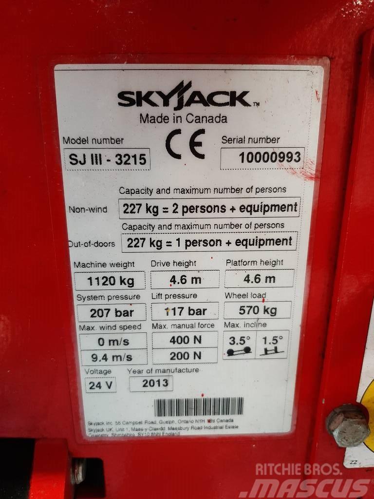 SkyJack SJIII 3215 Schaarhoogwerkers
