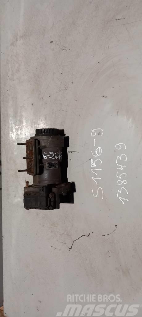 Scania R124.420 brake main valve 1385439 Remmen