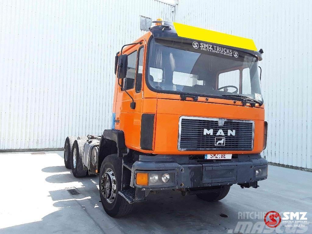 MAN 26.292 6cyl 362 372 Chassis met cabine