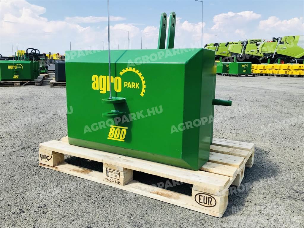  800 kg front hitch weight, in green color Frontgewichten