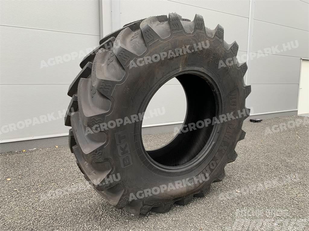 BKT tire in size 650/85R38 Banden, wielen en velgen