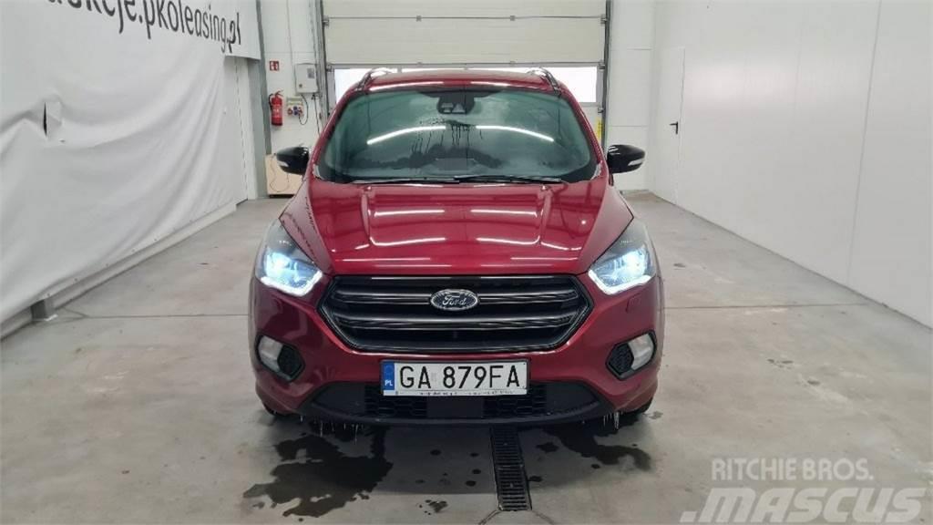 Ford Kuga Auto's