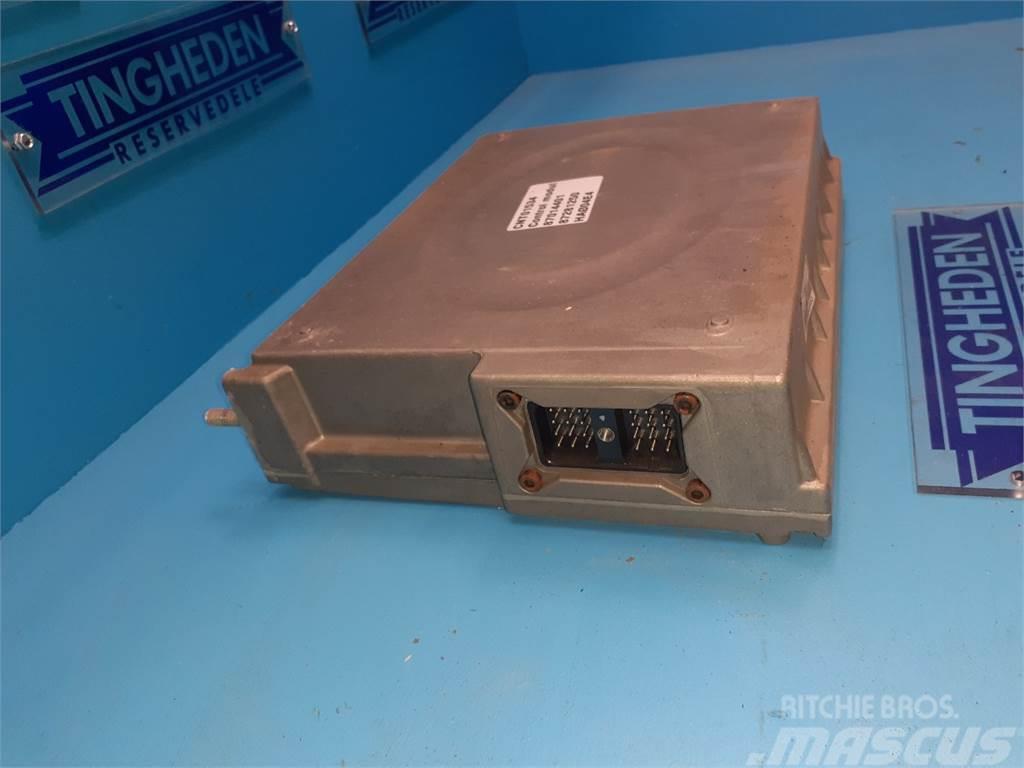 Case IH 8010 Electronics
