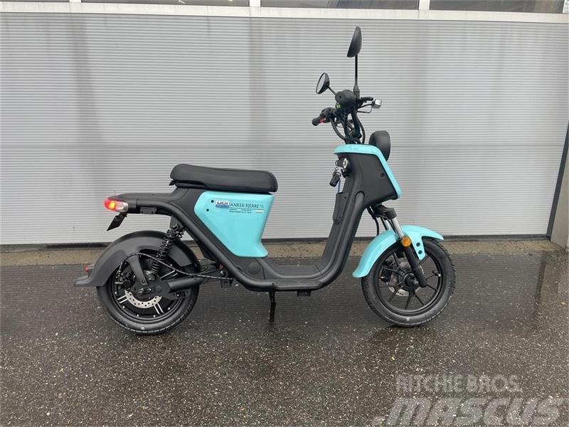  Niu  Uqi Sport 30 km/t el scooter fabriksny Auto's