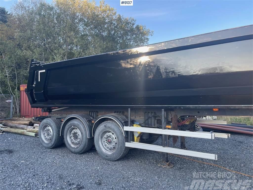 Carnehl tipping semi trailer in good condition Overige opleggers