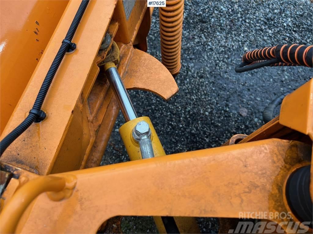  Durso Multimobile plow rig w/ Plow and salt spread Anders