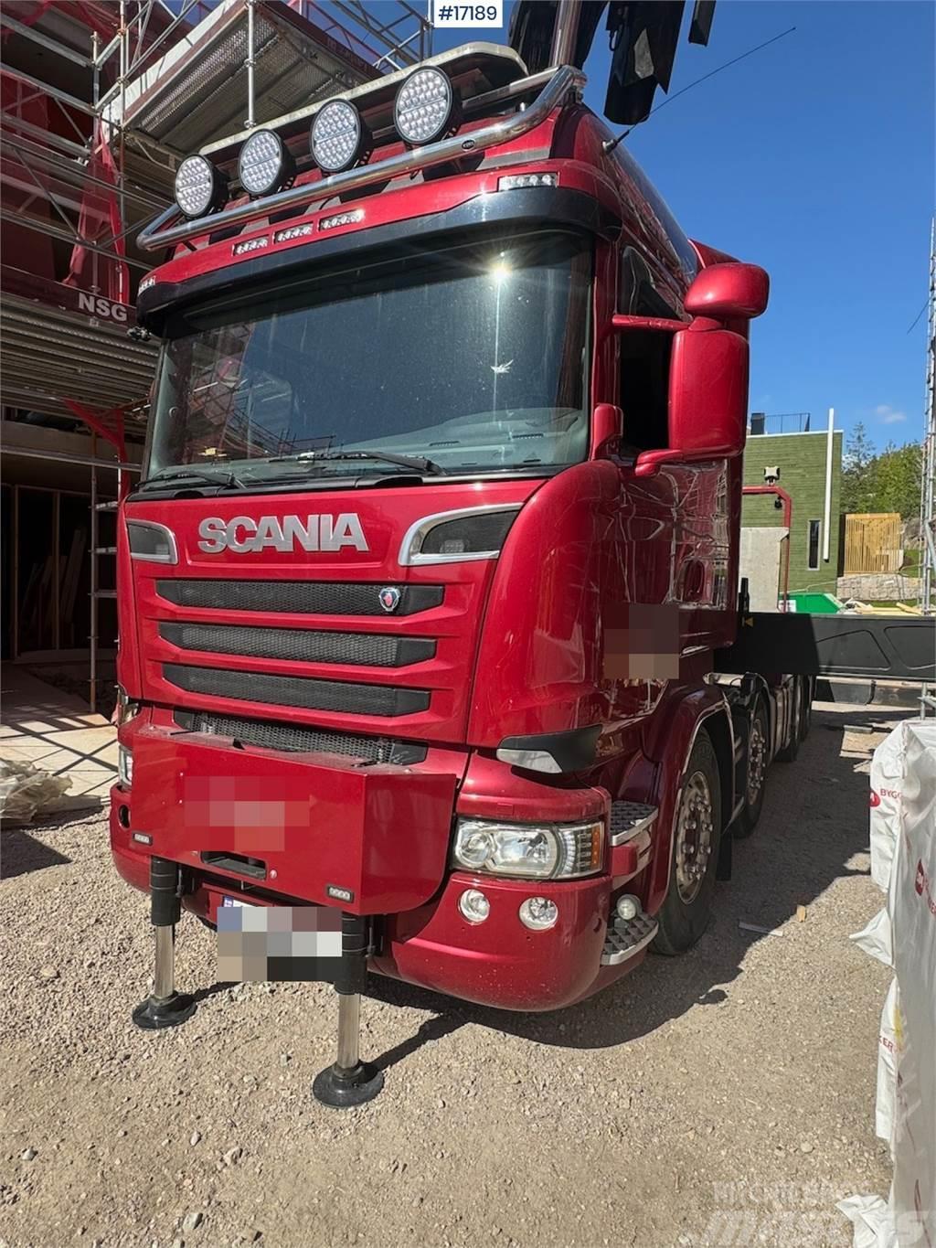 Scania R520 combi truck w/ 92 t/m Palfinger crane. Jib an Vlakke laadvloer met kraan