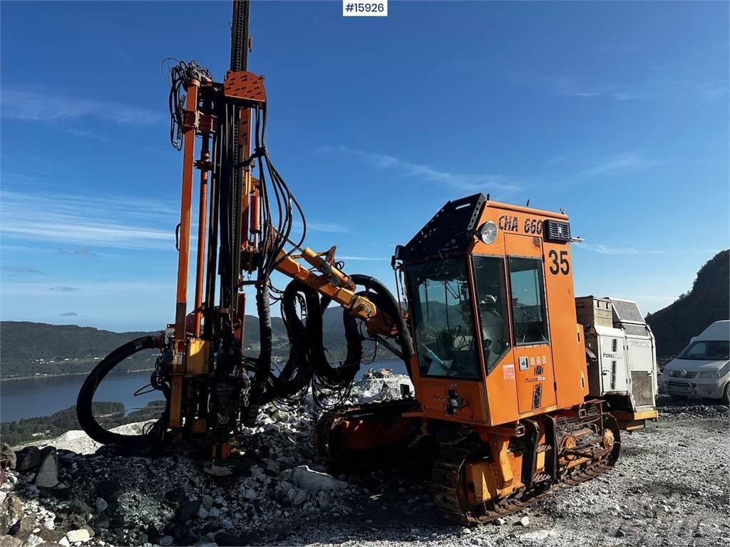 Tamrock CHA 660 Drill Rig. Andere boormachines
