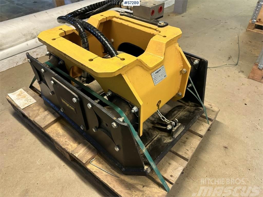 Engcon PP 350 Ground vibrator new on pallet Anders