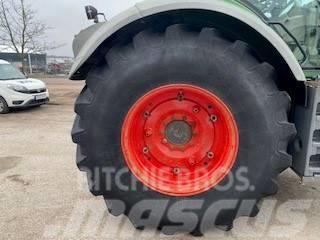 Fendt 828 Vario Tractoren