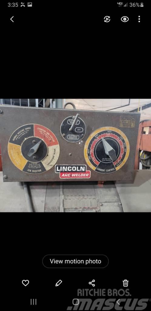 Lincoln Arc Welder SAE-400 Lasapparaten