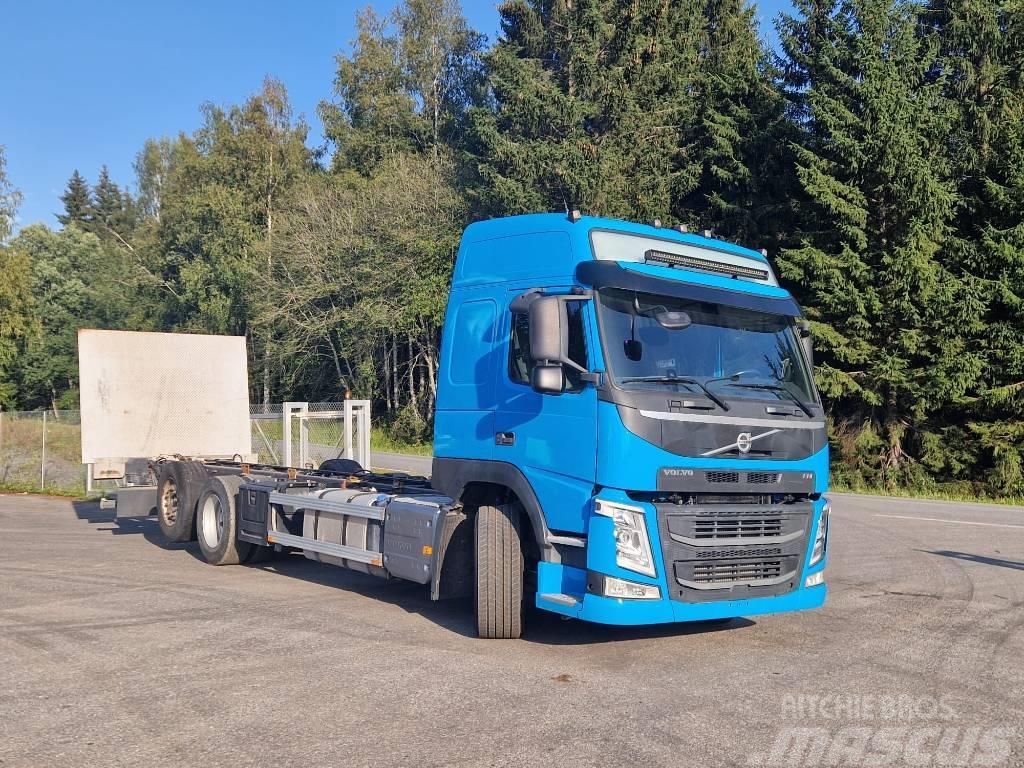 Volvo FM500 6X2*4 Chassis met cabine
