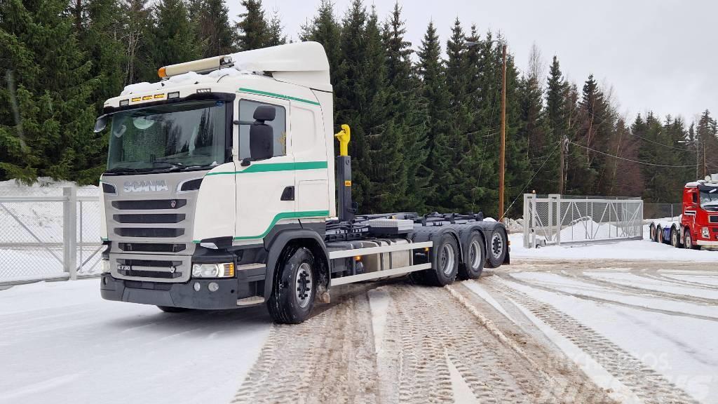 Scania R730 8x4 HYWA Kuokku Vrachtwagen met containersysteem