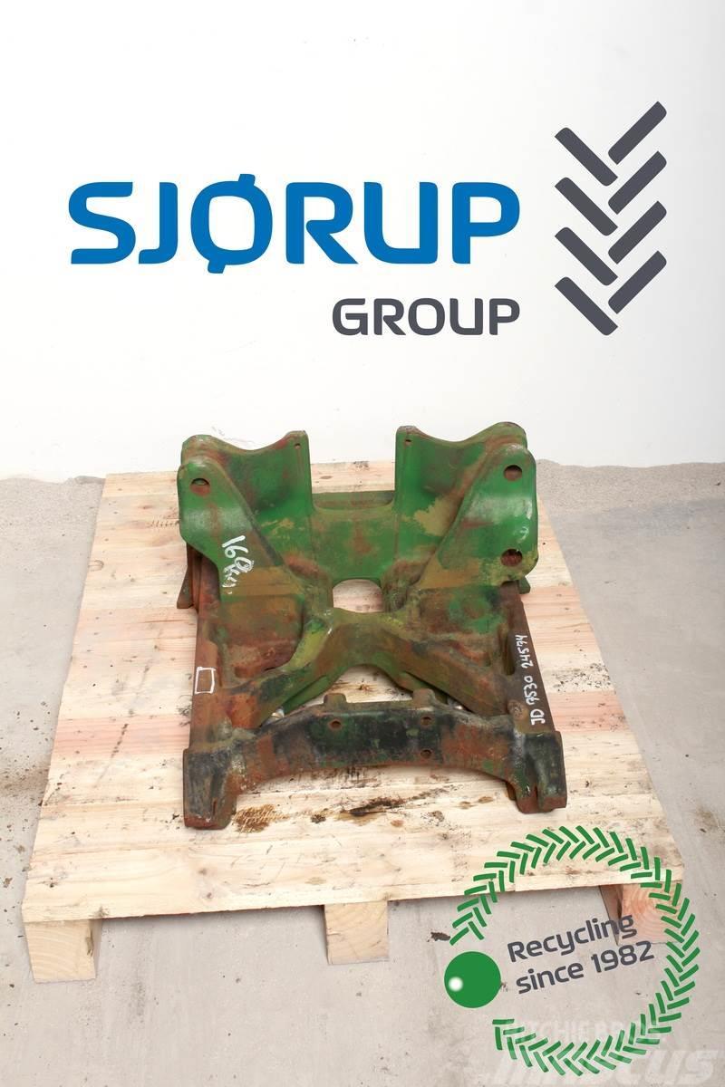 John Deere 7530 Front axle support Chassis en ophanging