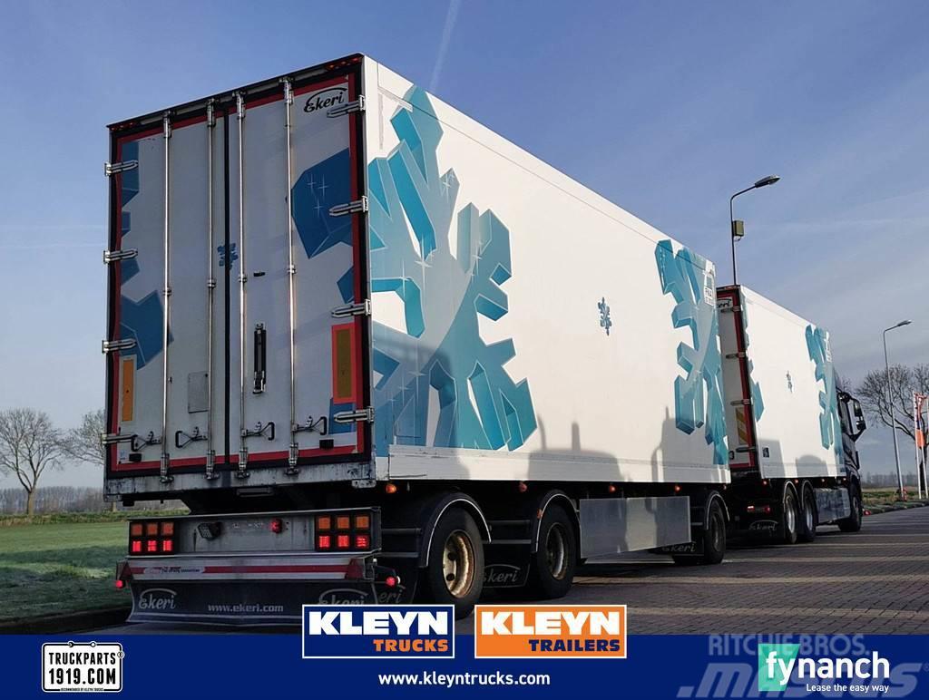 Ekeri S5-K 3 AXLES side doors carrier Koel-vries trailer
