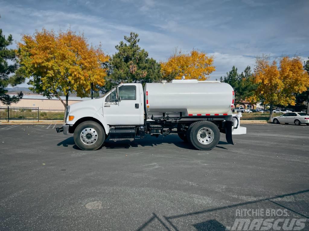 Ford F 750 Water tankwagens