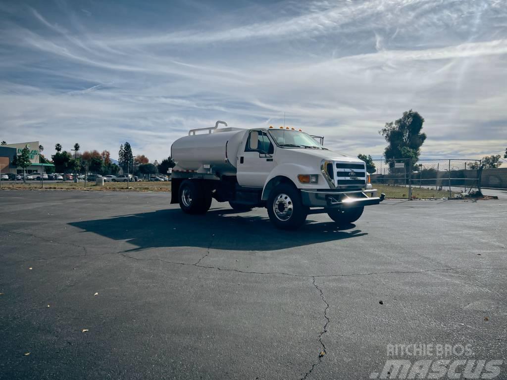 Ford F 750 Water tankwagens