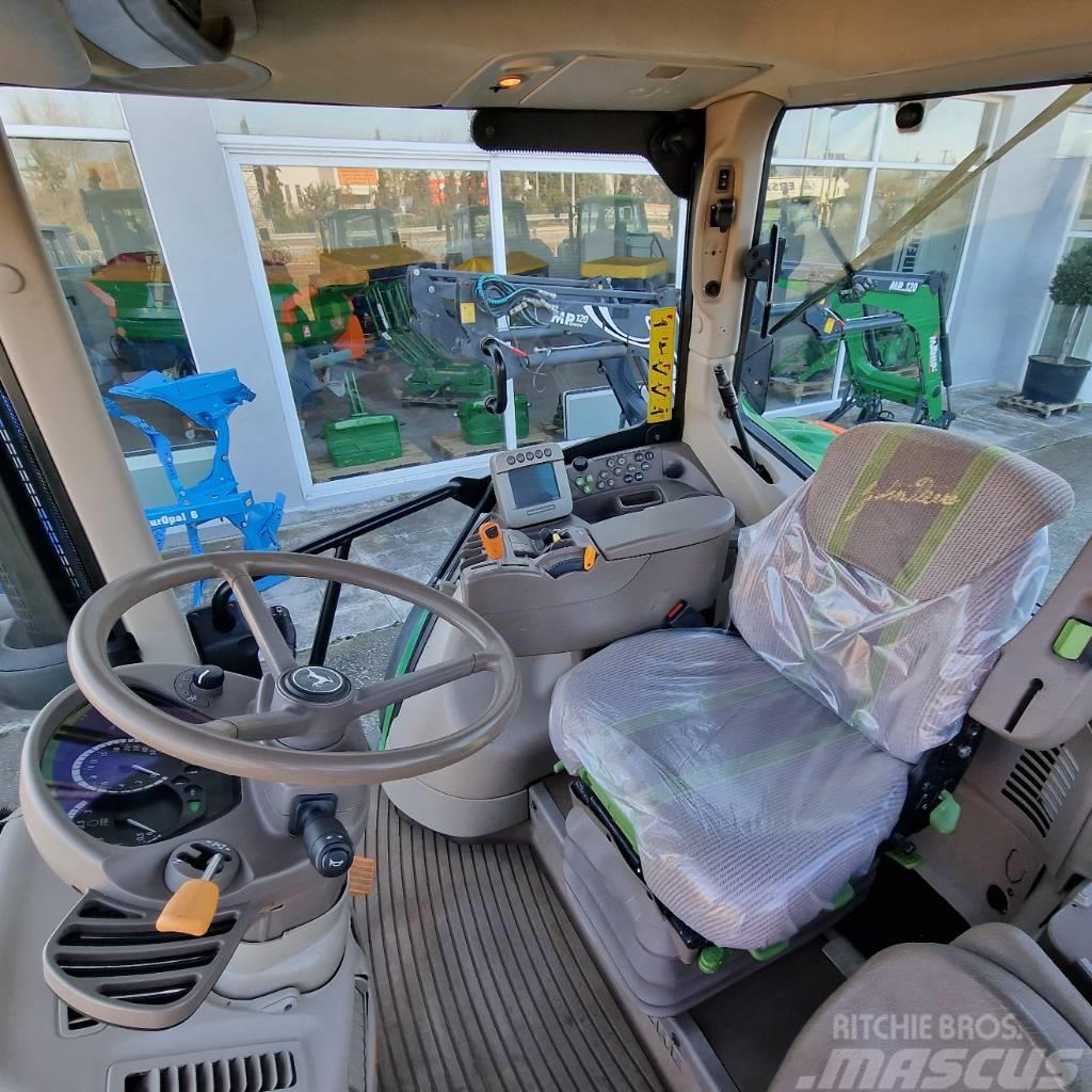 John Deere 6930 Premium Tractoren