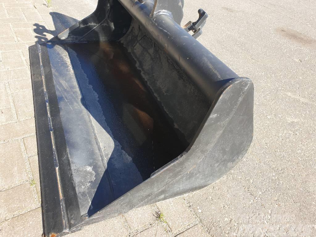 Saes Excavator ditch clean bucket 120cm, CW0.9 Bakken
