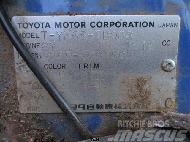 Toyota T-YM65 Platte bakwagens