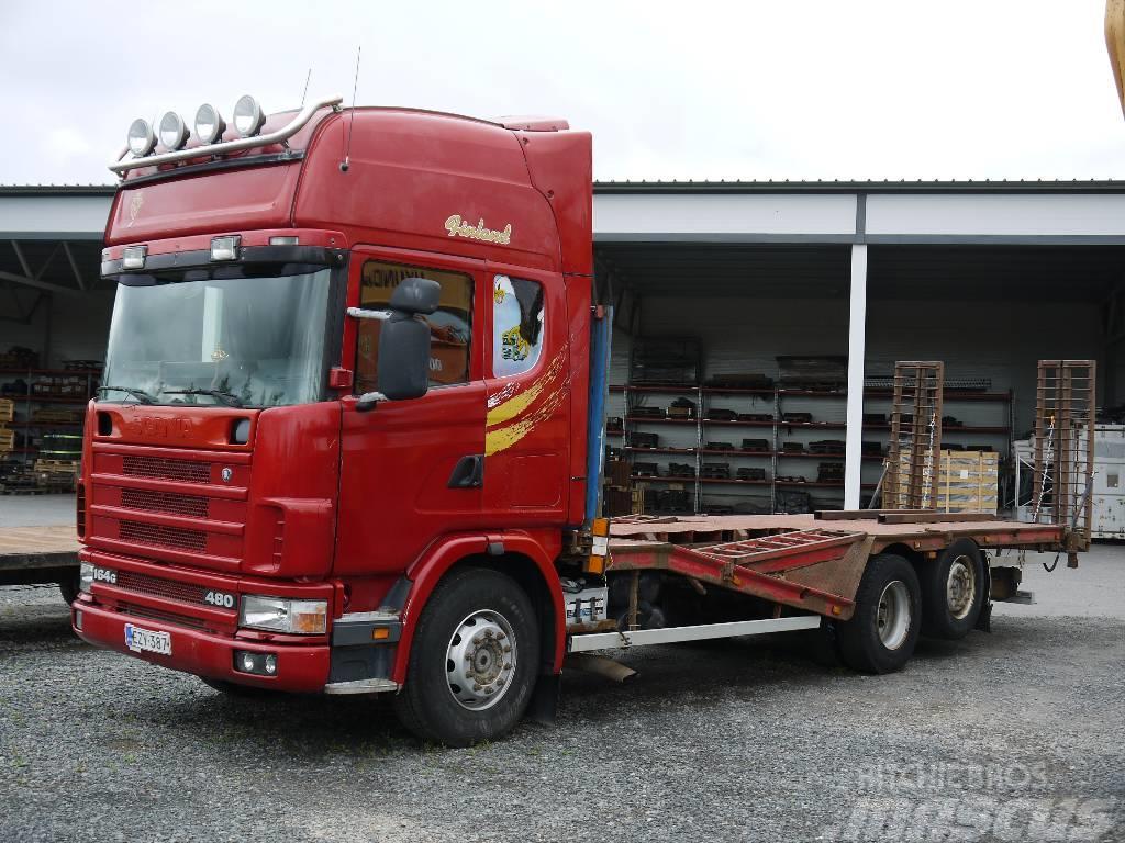 Scania R 164 6x2 konelavalla Vrachtwagens voor bosbouwmachines