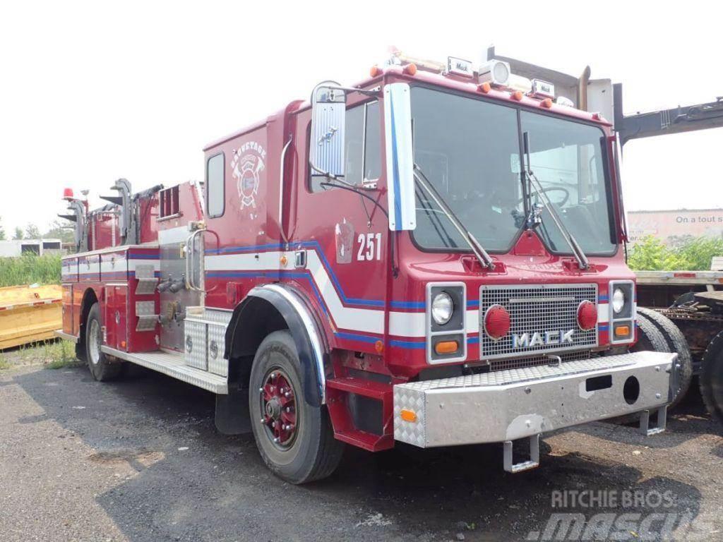 Mack MR686P Brandweerwagens