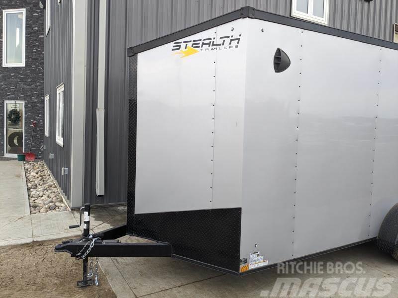 7FT x 16FT Stealth Mustang Series Enclosed Cargo T Gesloten opbouw trailers