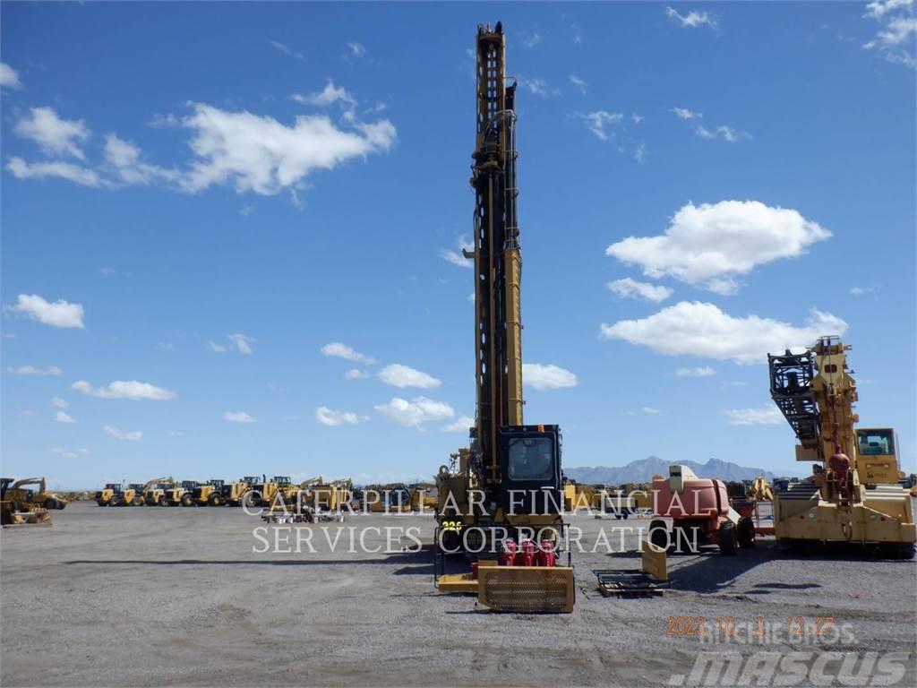 CAT MD6200 Surface drill rigs