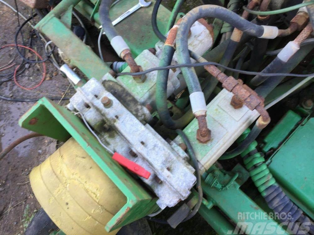 John Deere 365 mower reel and Ultra Motor 5092 4294 Anders