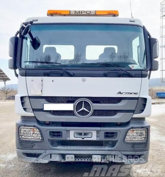 Mercedes-Benz Actros 2536 L +Skibicki Vrachtwagen met containersysteem
