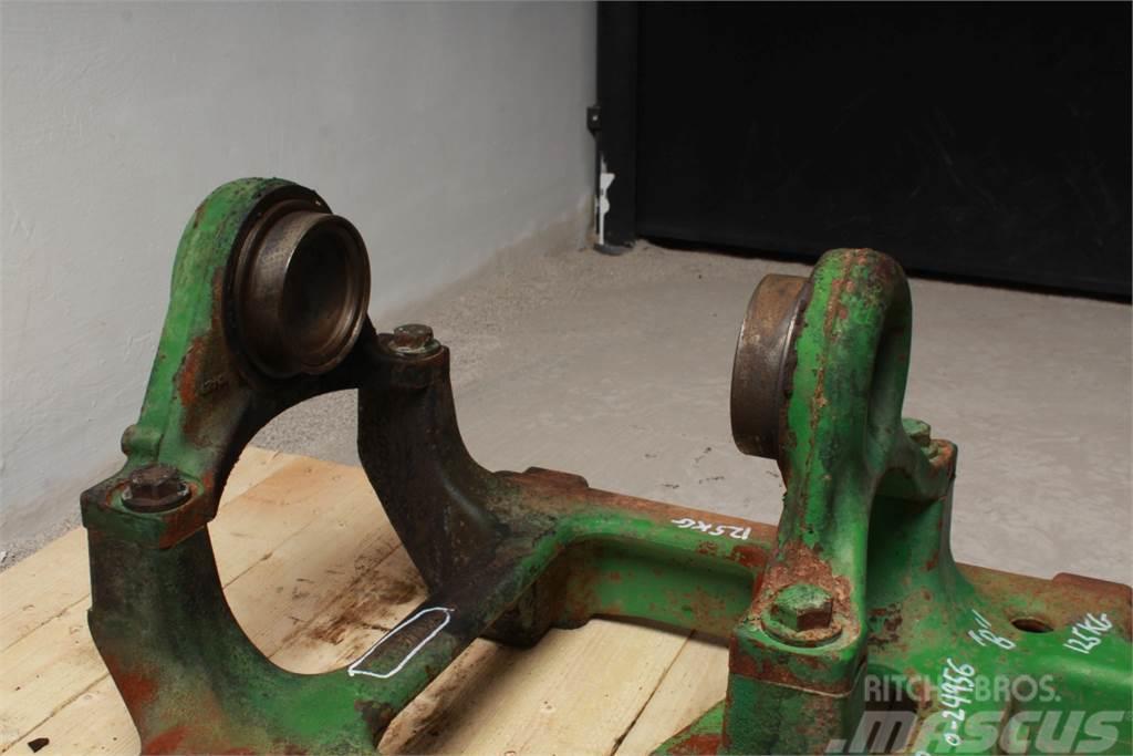 John Deere 5720 Front axle support Chassis en ophanging