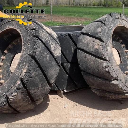 Brawler Solid Pneumatic Tires Wielgraafmachines