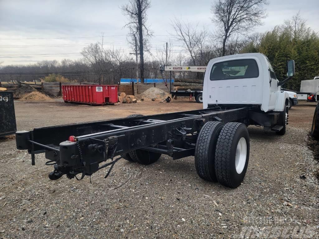 GMC C8500 Chassis met cabine