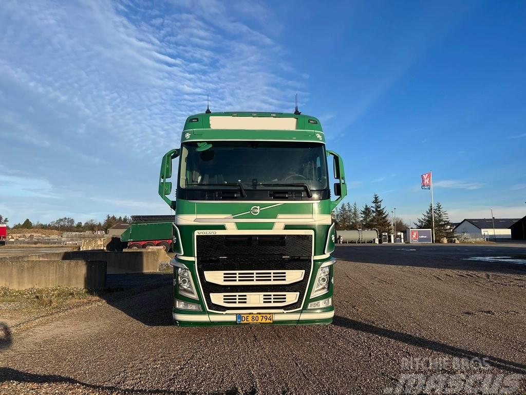 Volvo FH540 6x2*4 3000mm Hydr. Trekkers