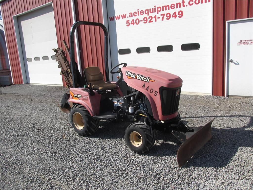 Ditch Witch RT30 Sleuvengravers