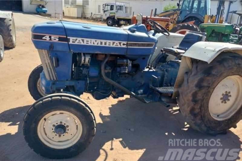  Farm FARMTRAC 45 Tractoren