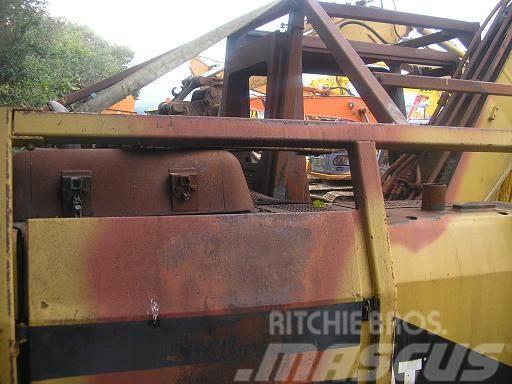 CAT 318BL EXCAVATOR (BURNT OUT) PARTS ONLY Rupsgraafmachines