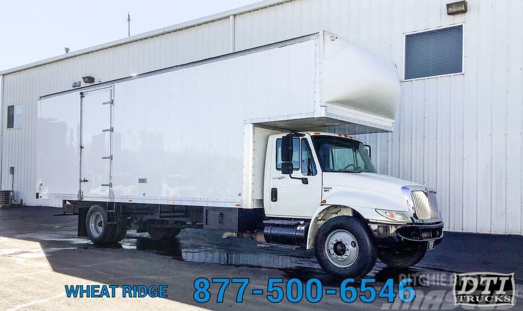 International 4300 26Ft Long Moving Van Truck, Diesel, Auto Bakwagens met gesloten opbouw