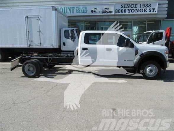 Ford F550 Chassis met cabine