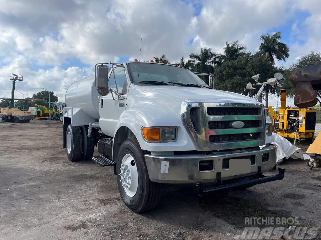 Ford F 750 SD Water tankwagens