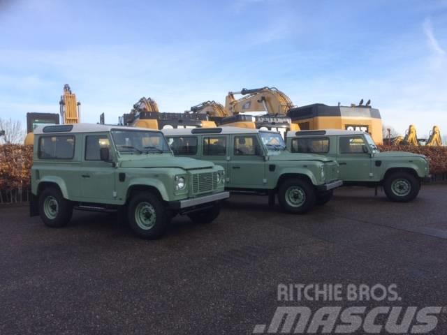 Land Rover Defender Heritage HUE only 1000 km with CoC Auto's