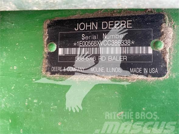 John Deere 568 Ronde-balenpersen