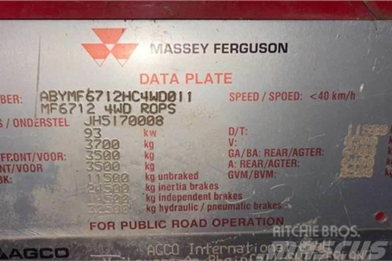 Massey Ferguson 6712 Tractoren